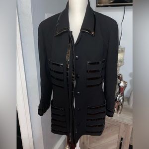 CHANEL COLLECTION 28 BLACK WOOL JACKET WITH PATENT LEATHER DETAIL